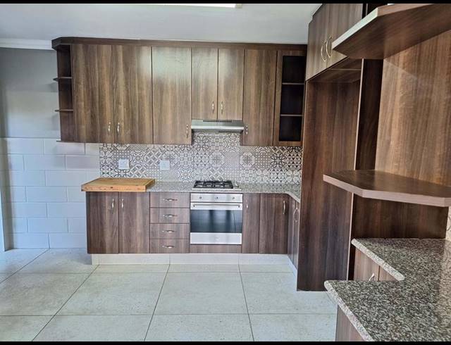 3 BEDROOM HOUSE FOR SALE IN MONTE CHRISTO